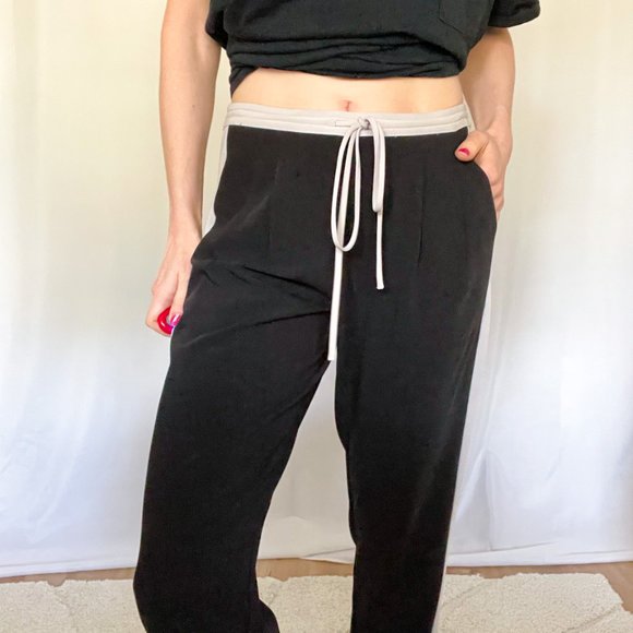 Bebe Black & Tan Track Pants Joggers - the perfect outfit for travel days - Picture 4 of 12